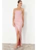 trendyol Kleid in Rosa