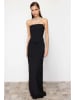 trendyol Kleid in Schwarz