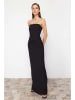 trendyol Kleid in Schwarz