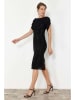 trendyol Kleid in Schwarz