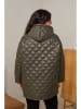 Curvy Lady Steppjacke in Khaki