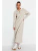 trendyol Kleid in Creme