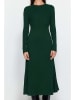 trendyol Kleid in Grün