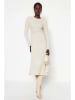 trendyol Kleid in Creme