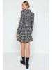 trendyol Kleid in Schwarz/ Weiß