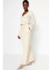 trendyol Bluse in Creme