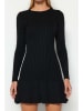 trendyol Kleid in Schwarz