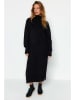 trendyol Kleid in Schwarz