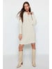 trendyol Kleid in Creme