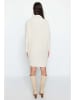 trendyol Kleid in Creme