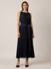 APART Plisseekleid in Dunkelblau
