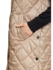 AMBER & JUNE Doorgestikte bodywarmer beige