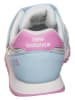 New Balance Sneakers in Hellblau