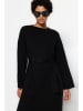 trendyol Kleid in Schwarz
