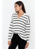 trendyol Pullover in Weiß/ Schwarz