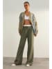 trendyol Marlenehose in Grün