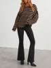 Milan Kiss Sweter w kolorze jasnobrązowo-czarnym