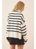Happiness Istanbul Pullover in Creme/ Schwarz