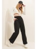 Trend Alaçatı Stili Sweathose in Schwarz