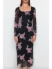 trendyol Kleid in Schwarz/ Rosa