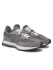 New Balance Leder-Sneakers "327" in Grau