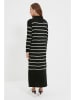 trendyol Strickkleid in Schwarz/ Beige