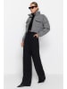 trendyol Steppjacke in Schwarz/ Weiß