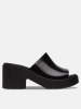 Crocs Klapki "Brooklyn Slide High" w kolorze czarnym