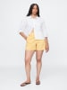 GAP Shorts in Gelb