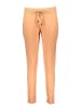 Juvia Sweathose in Apricot
