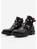 SASSYCLASSY Boots in Schwarz