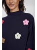 NÜMPH Sweter w kolorze granatowym ze wzorem