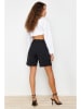 trendyol Bermudas in Schwarz