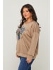 Curvy Lady Pullover in Taupe