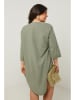 Curvy Lady Sukienka w kolorze khaki
