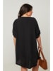 Curvy Lady Kleid in Schwarz