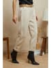 Plume Hose "Lavi" in Beige