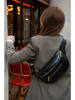 Victor & Hugo Paris Leder-Gürteltasche "Isla" in Schwarz - (B)40 x (H)15 x (T)3 cm