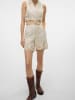 Vero Moda Shorts in Creme