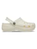 Crocs Chodaki "Classic Platform Glitter" w kolorze kremowym