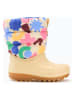 Crocs Kozaki zimowe "Classic NeoPuff" w kolorze beżowym ze wzorem