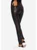 SASSYCLASSY Kunstlederhose in Schwarz