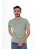 Basics & More Shirt in Grün