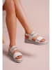 Foreverfolie Keilsandaletten in Creme/ Silber