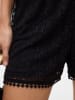 Vero Moda Shorts in Schwarz