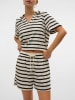Vero Moda Shorts in Creme/ Schwarz