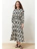 trendyol Kleid in Creme/ Schwarz