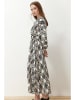 trendyol Kleid in Creme/ Schwarz