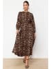 trendyol Kleid in Camel/ Schwarz