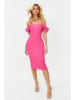 trendyol Kleid in Pink
